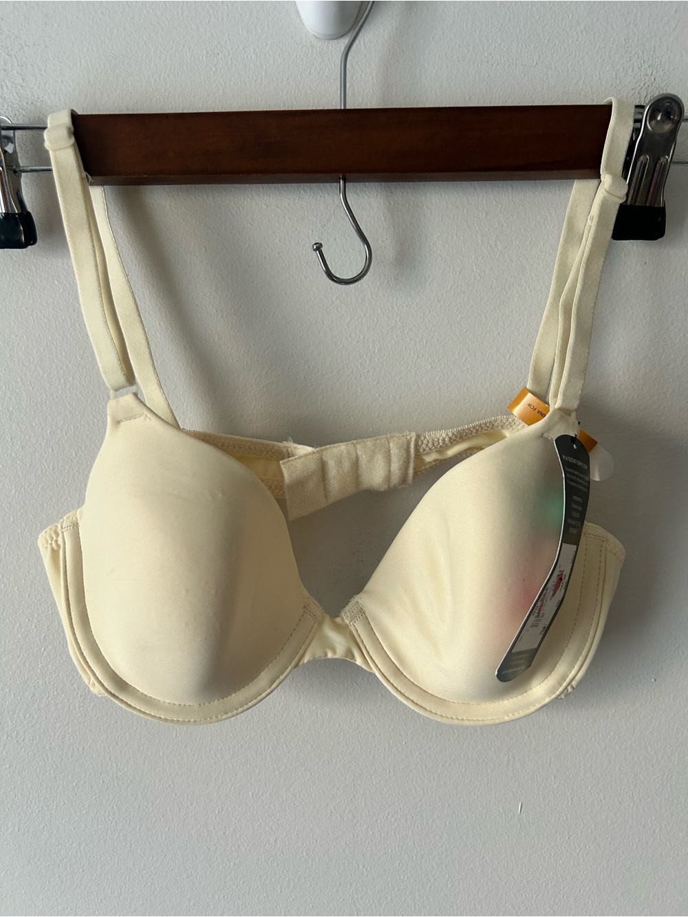 Maidenform Everyday T-Shirt Bra in blush- Smooth Underwire Support